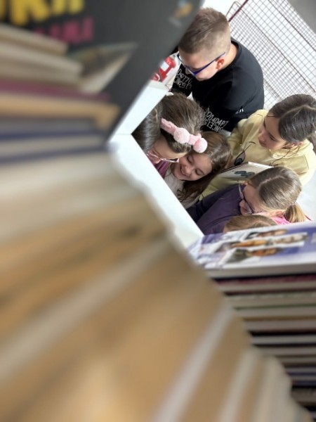 viber_image_2025-11-28_21-11-38-042